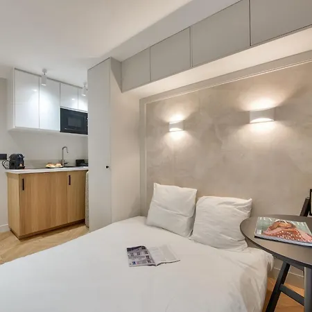 Petit Elegant Invalides Et Tour Eiffel Appartement *